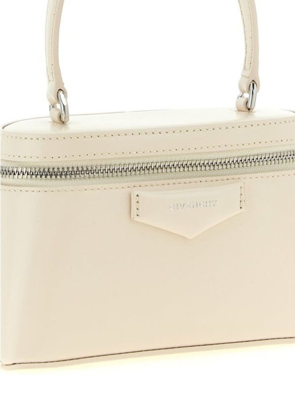 Givenchy White Leather Crossbody Bag - Antigona Box Handbag - New with Tags - Picture 3 of 4